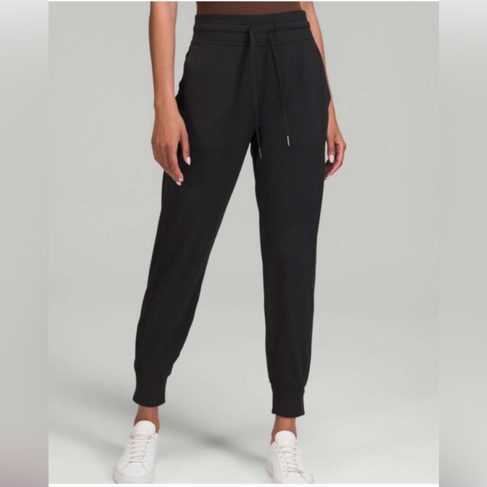 LULU🍋 Jogger Pants